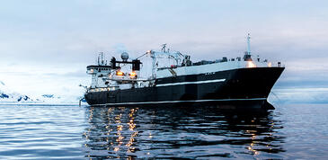Vaisseau de pêche au Krill Aker Biomarine